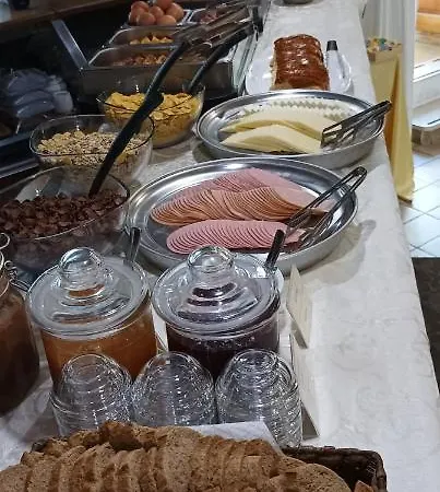 Vanta Hotel apartamentowy 3*